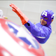 Illustration for article titled This Cosplay Photographer Is a Hero